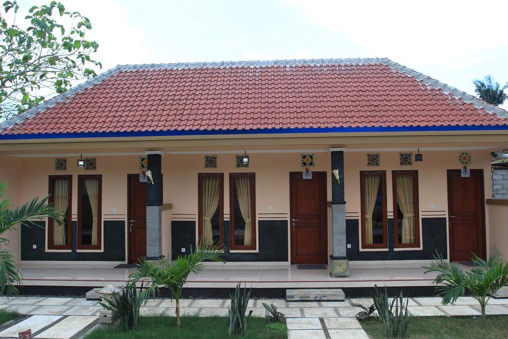 Soka Homestay Lembongan Exteriör bild